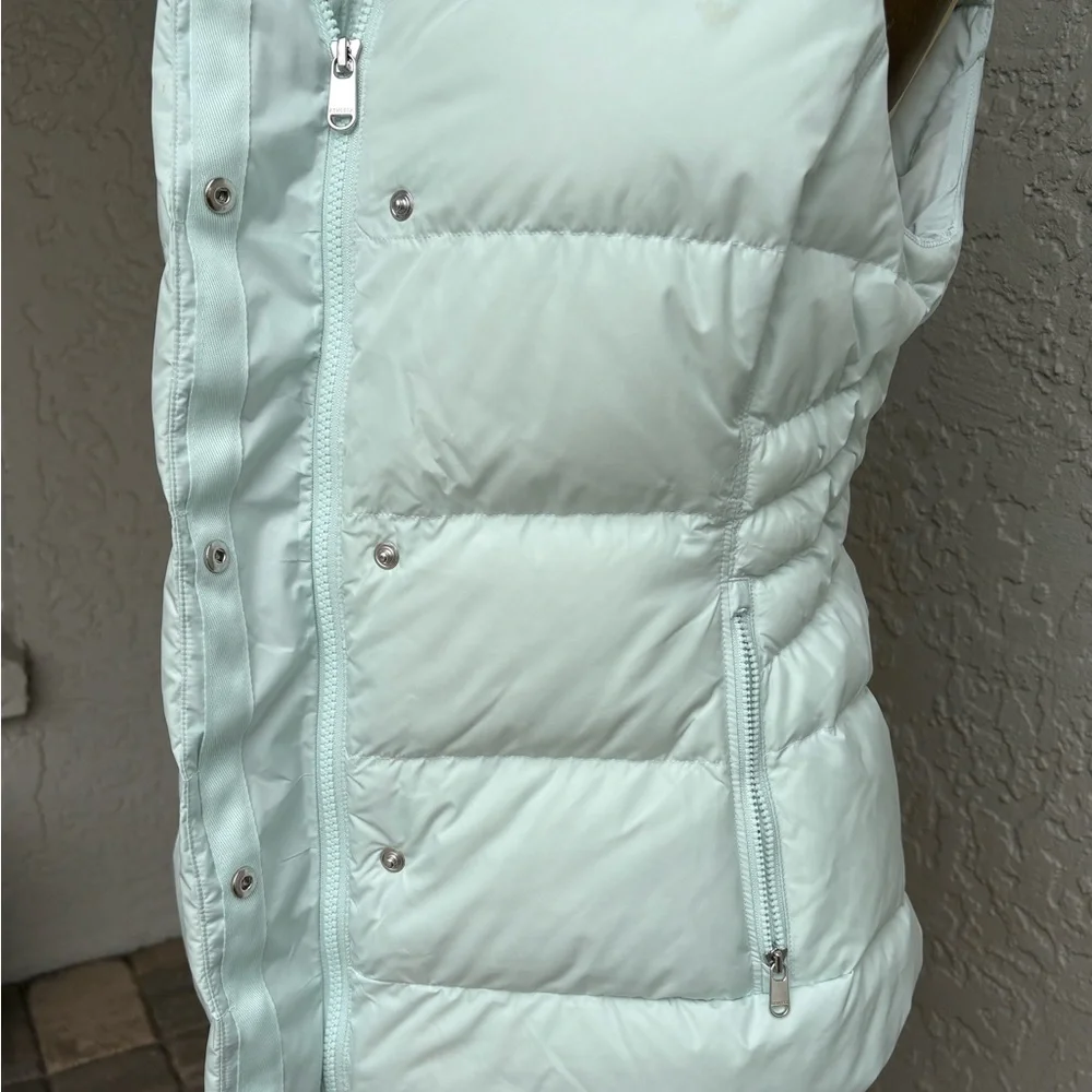 Athleta Downtown Vest - Mint Green - Size Small - Perfect Condition - Picture 8 of 8